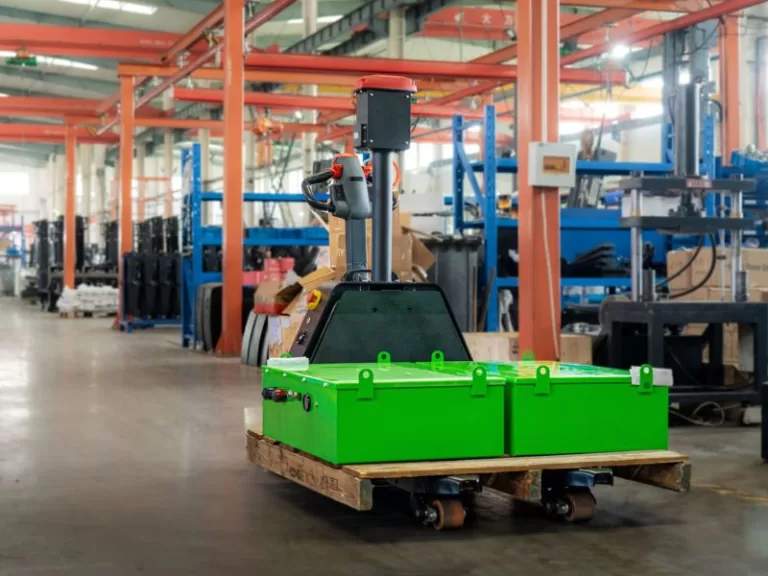 Transpallet elettrico semiautomatico